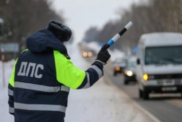 В Крыму более 300 тысяч водителей нарушили ПДД в этом году