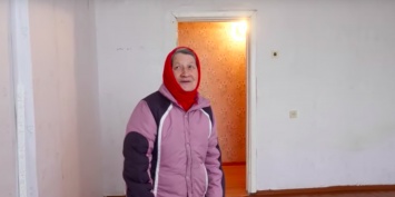 Пользователи YouTube купили квартиру бабушке, у которой не было денег на дрова