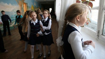 В школах на Киевщине становится опасно: эвакуированы 400 человек