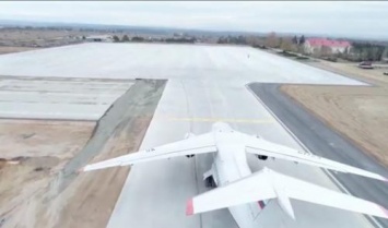В Крыму досрочно закончили строительство новой взлетно-посадочной полосы на аэродроме Бельбек