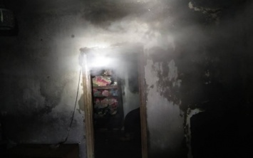 Сегодня ночью Каховские спасатели тушили пожар в доме на улице Айвазовского