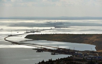 Ситуация в Азовском море обостряется: оккупанты срочно закрыли Керченский пролив