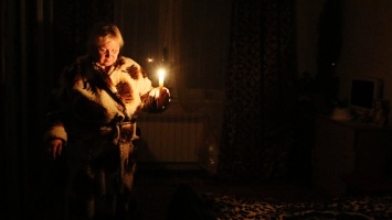 Стихия обрушилась на Крым: массовые отключения света и рухнувшие деревья