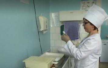 Под Киевом у 39 обследованных менингококковую инфекцию не обнаружили
