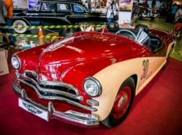 В Москве прошла выставка старинных автомобилей «Олдтаймер-Галерея»