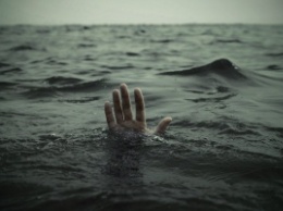 Во Владивостоке пенсионерка едва не утонула в море