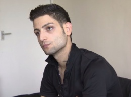 Недовольный жизнью в Великобритании беженец просит правительство отправить его домой в Иран