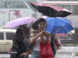 Около сотни авиарейсов отменили в Японии из-за тайфуна