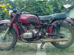В Днепрозержинске украли неисправный мотоцикл