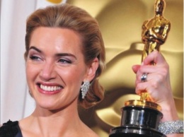 Кейт Уинслет хранит «Оскар» в ванной
