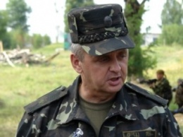 Генштаб получил около 90% ложной информации по боям в Иловайске - Муженко