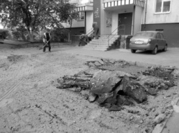 В Николаеве кандидат в депутаты от "Нашего Края" пиарится на ремонте дорог за бюджетные средства
