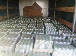 В Днепропетровской обл. СБУ блокировала поставку контрафактной водки в зону АТО