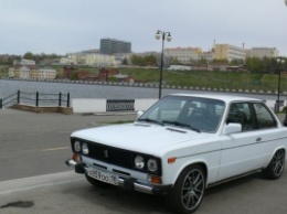 На грани маразма: как из BMW 3 сделать ВАЗ-2106 купе!