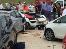 Во время автомобильного шоу на Мальте автомобиль сбил 21 человека