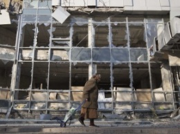 Мир поможет Украине восстановить Донбасс, - Порошенко