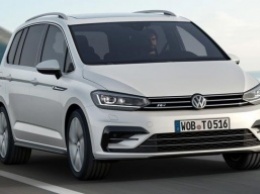 Новое поколение Volkswagen Touran обойдется европейцам в 23 350 евро