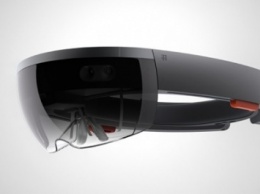 Гарнитура Microsoft HoloLens оценена в $3000