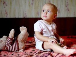 В Кемеровской области мать оставила младенца в холодном доме ради собутыльников