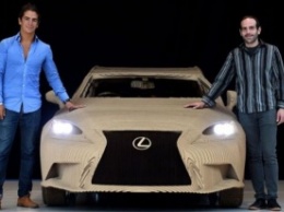 Автомобиль Lexus из оригами уже на ходу