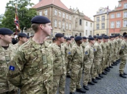 Великобритания намерена разместить военный контингент в странах Балтии