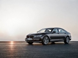 BMW Group Россия представляет новые модификации BMW 7 серии