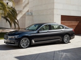 BMW начинает продажи новых дизельных «семерок»