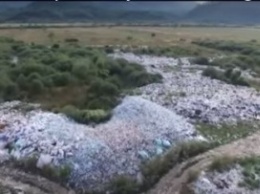 Туристические районы Закарпатья загрязненные тоннами мусора (ВИДЕО)