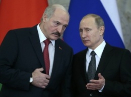 Лукашенко заявил, что обсудит с Путиным вопрос создания российских авиабаз в Белоруссии