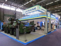 "Укроборонпром" передал ВСУ более 4 тыс. единиц техники и вооружения, - Яценюк