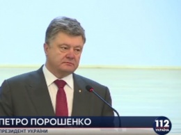 Порошенко: День защитника Украины будет ассоциироваться в первую очередь с участниками АТО