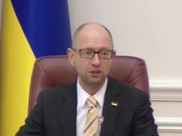 Яценюк не сомневается, что падения Boeing на Донбассе – результат спланированной операции спецслужб РФ