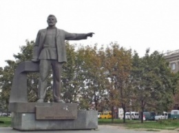 В каком углу города разместят "парк советского периода"?