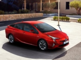 Toyota раскрыла технические подробности о гибриде Prius