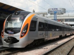 Изменится расписание поездов Интерсити+ "Киев-Запорожье"