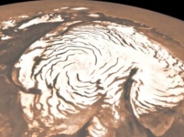 Ученые обнаружили на Марсе замерзшую воду