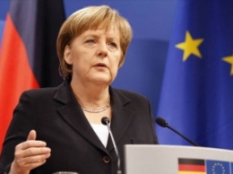 Меркель: ЕС поможет Турции сдержать беженцев тремя миллиардами евро
