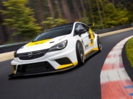 Opel рассекретил гоночный вариант Astra нового поколения