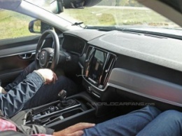 «Шпионы» проникли в салон Volvo S90