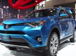 Toyota начала прием заказов на обновленный RAV 4