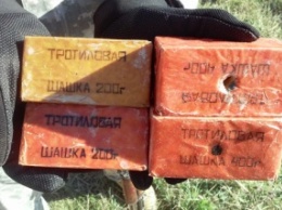 Правоохранители Донецкой обл. обнаружили схрон с боеприпасами в пещерах