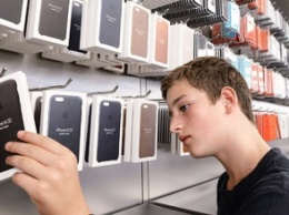 Сотовой рознице в России выгоднее продавать чехлы для iPhone, чем сами смартфоны