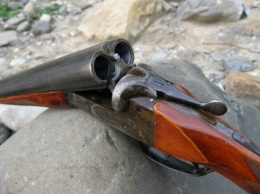 В Южноукраинске охотник случайно выстрелил себе в голову