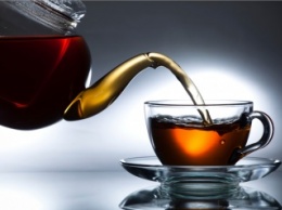 Ученые: Черный чай предотвращает остеопороз и полезен пожилым женщинам