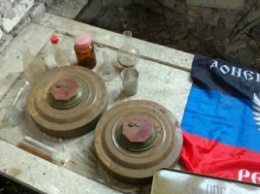 Правоохранители обнаружили тайник с боеприпасами вблизи линии разграничения в Донецкой области