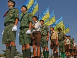 Каких патриотов будет воспитывать украинская власть?