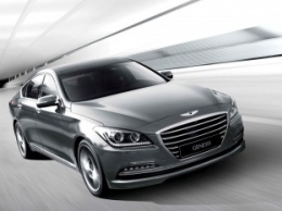 Hyundai презентовали обновленный седан Genesis 2016 модельного года