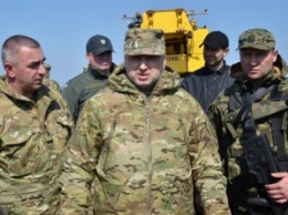 Турчинов: Расходы на оборону Украины не должны уменьшаться, учитывая активное наращивание военного потенциала РФ