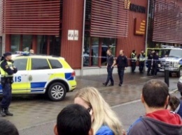 В Швеции неизвестный с ножом напал на школьников