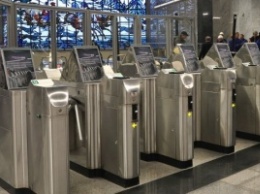 К 2016 году системой бесконтактной оплаты оснастят 60 станций метро
